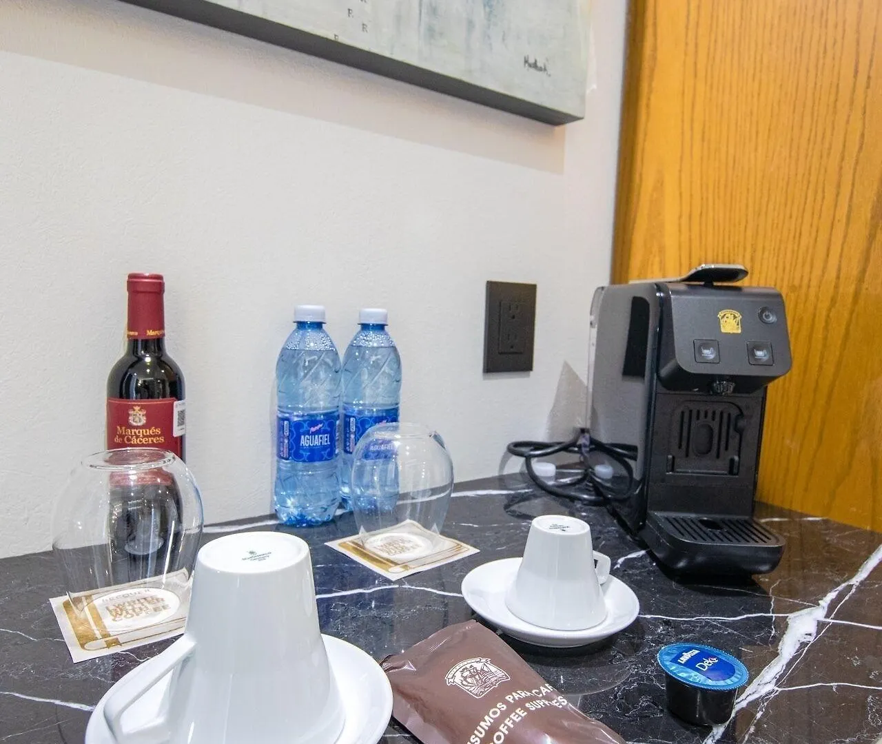 ****  Becquer Hotel Guadalajara México